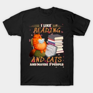 Reading cat T-Shirt